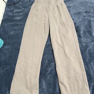 Mid rise sweat pants